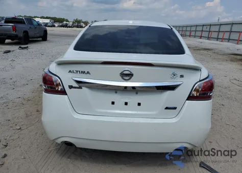 2014 Nissan Altima 2.5 из США, поврежденный, VIN 1N4AL3AP9EN241810